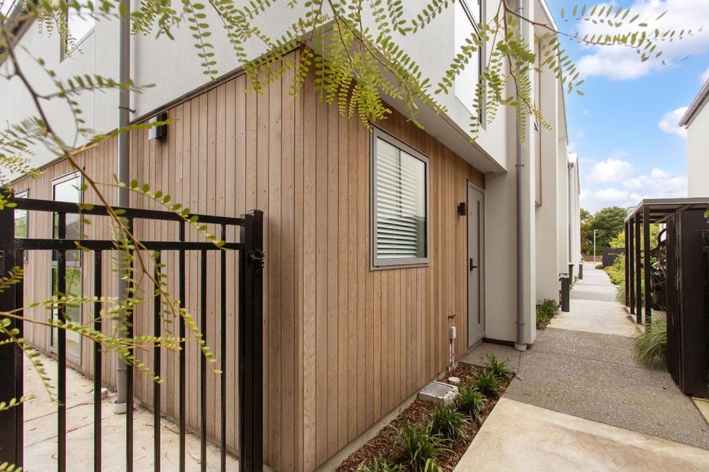 Immaculate Presentation, Carpark Apartment